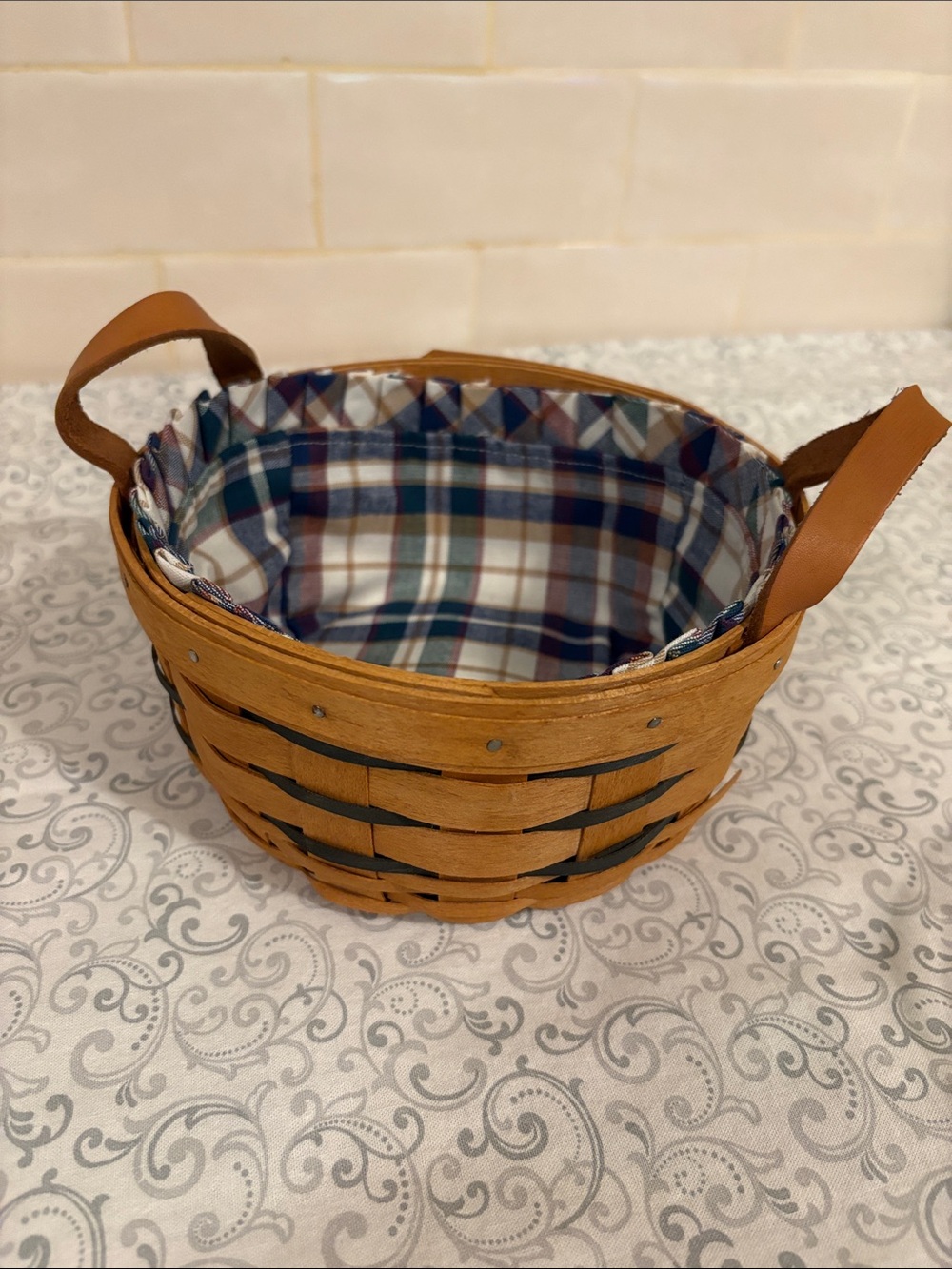 1993 Longaberger Hand Woven Basket with Blue Plaid Liner & 2 Plastic Protectors